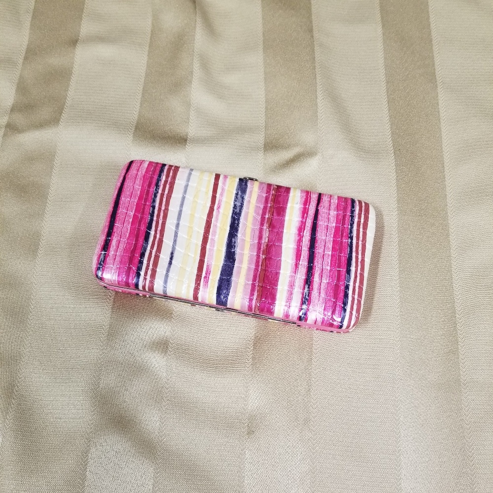 Metropolitan "Fashionables" Hard Case Clutch